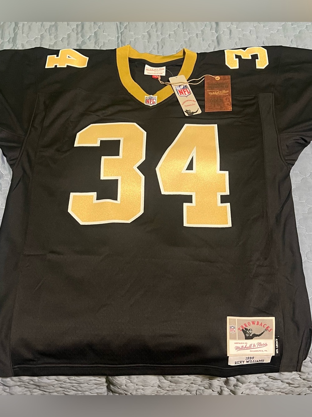 Mitchell & Ness
Throwback Jersey
Ricky Williams New Orleans Saints